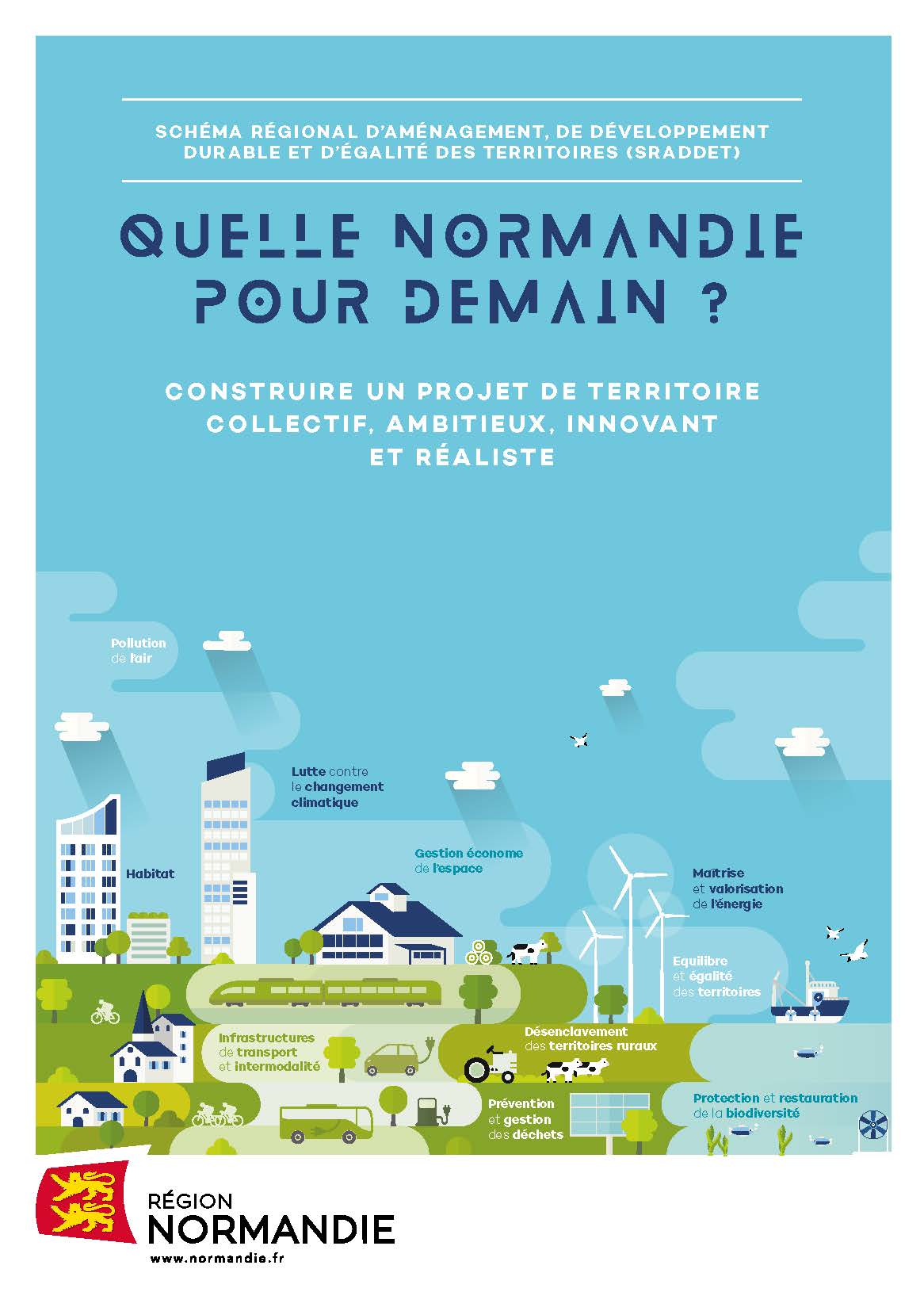 Des visiteurs observent un mapping projeté sur la maquette interactive NormanDisplay lors du TURFU Festival 2018.